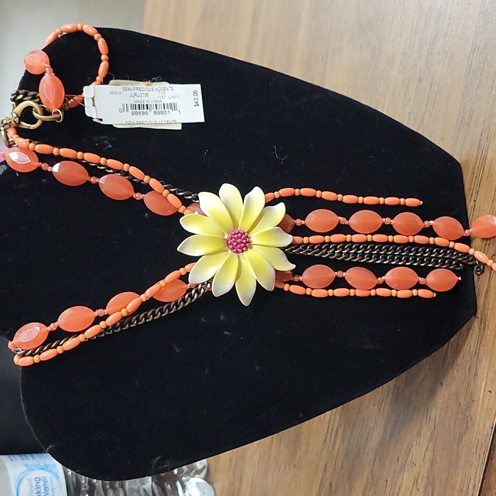 Flower 🌼 necklace